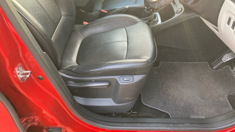 Renault Captur 1.3 TCE 130 GT Line 5dr Petrol Hatchback